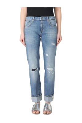 slidte-opsmogede-boyfriend-jeans