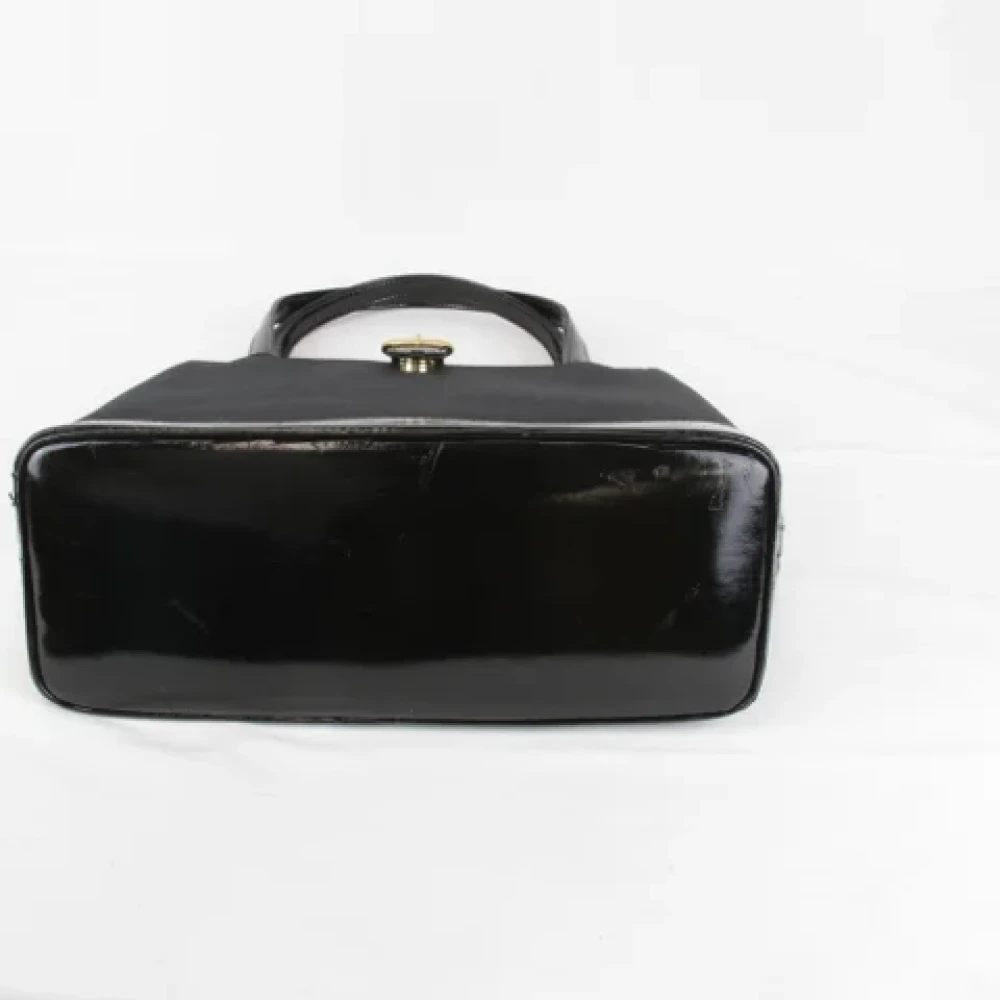 Yves Saint Laurent Vintage Pre-owned Nylon handbags Black Dames