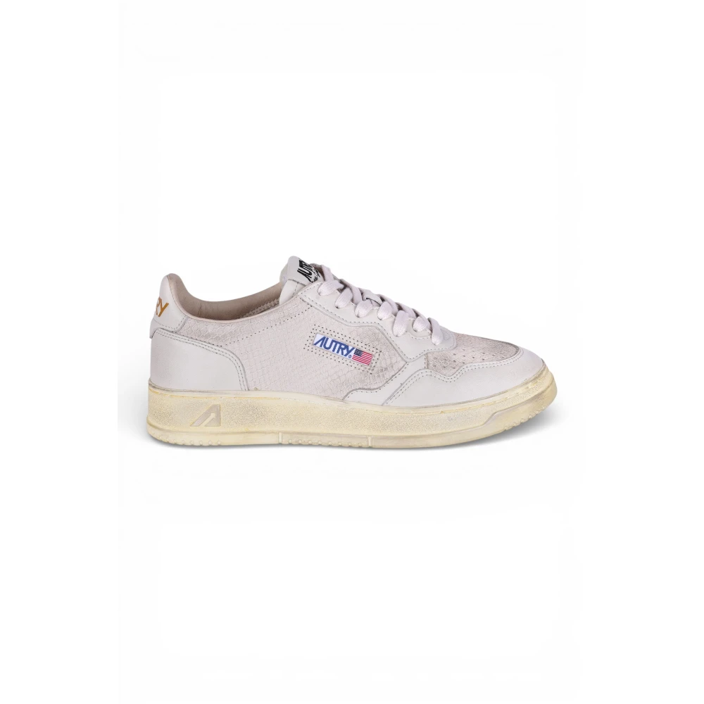 Autry Women's Beige Super Vintage Low Trainers - Sneakers - 5 Uk - Shoes