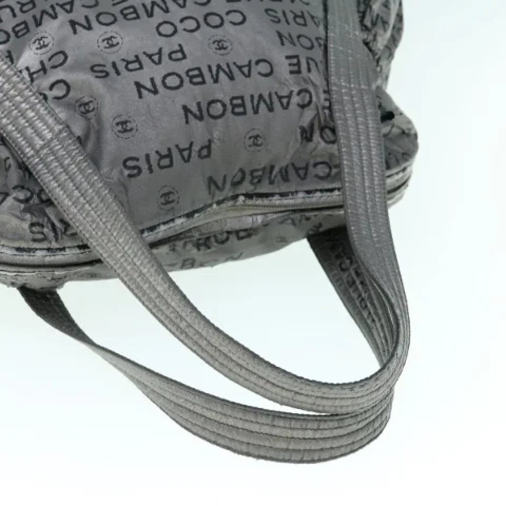 Chanel Vintage Pre-owned Nylon chanel-bags Gray Dames