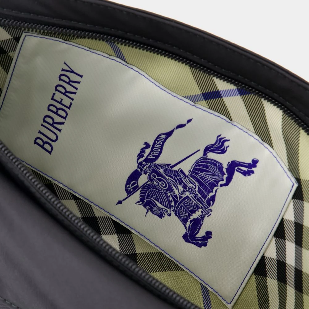Burberry Zwart Nylon Crossbody Shield Riem Black Unisex