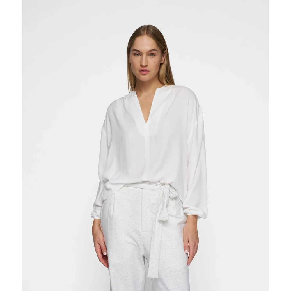 10Days Oversized Fluide Blouse met Trompetmouwen White Dames