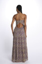robe-longue-violette-a-fleurs
