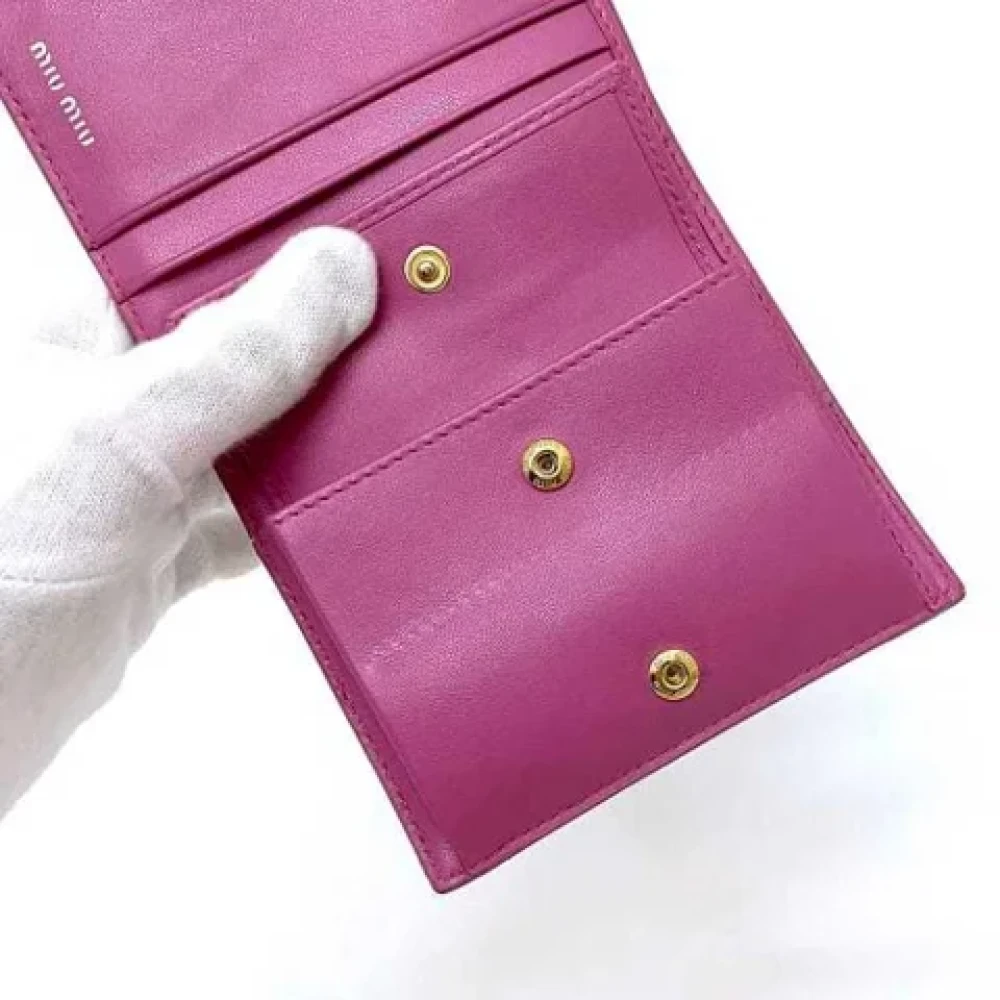 Miu Pre-owned Leather wallets Pink Dames