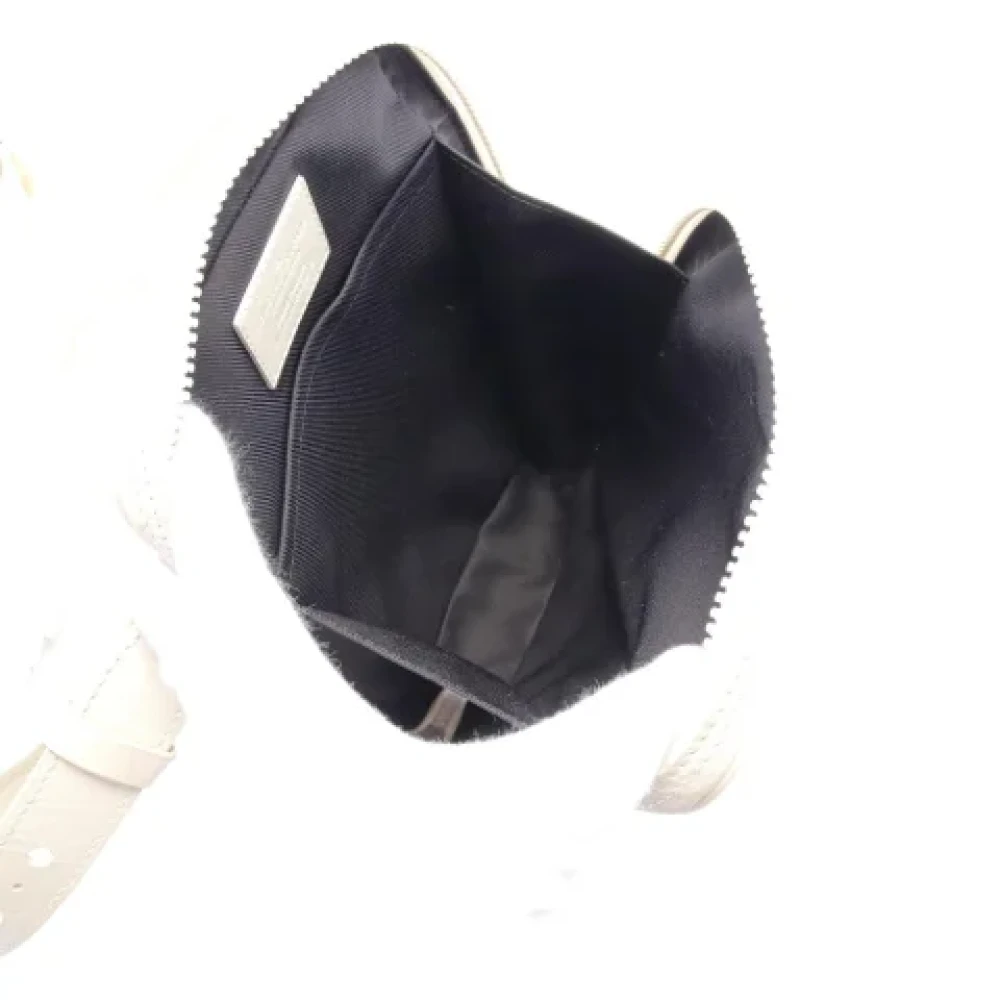 Louis Vuitton Vintage Pre-owned Leather shoulder-bags White Dames