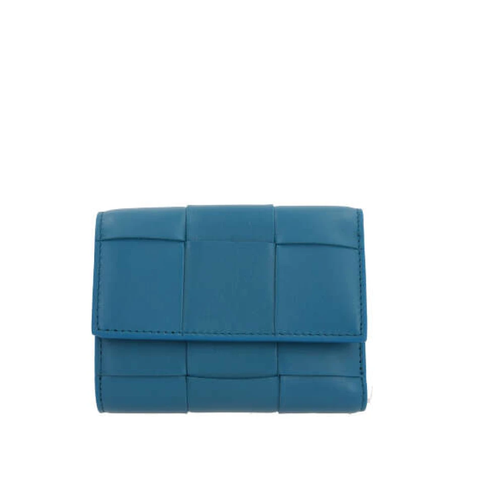 Bottega Veneta Blauwe Maxi Intrecciato Tri-Fold Portemonnee Blue Dames