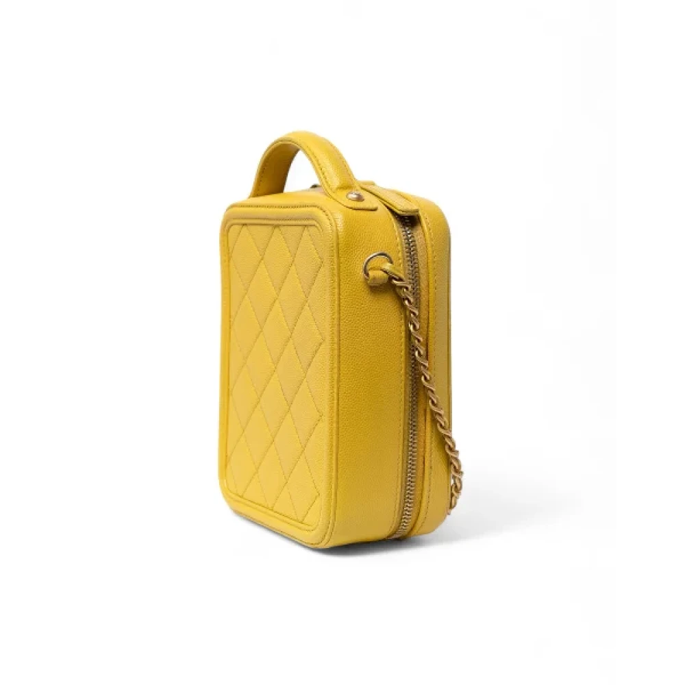 Chanel Vintage Pre-owned Leather handbags Yellow Dames