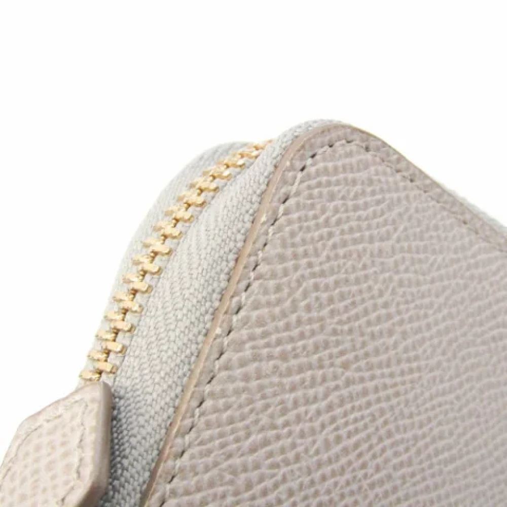 Armani Pre-owned Leather pouches Gray Dames