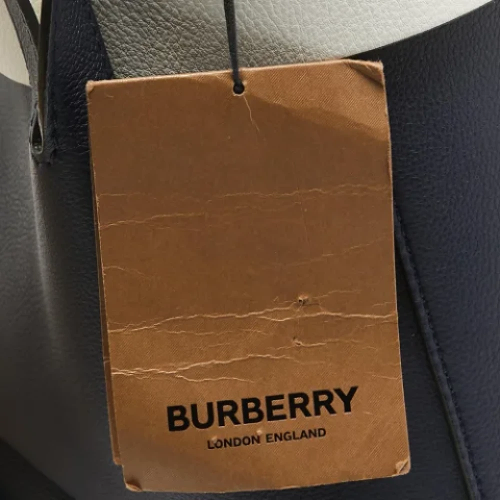 Burberry Vintage Pre-owned Leather totes Blue Dames
