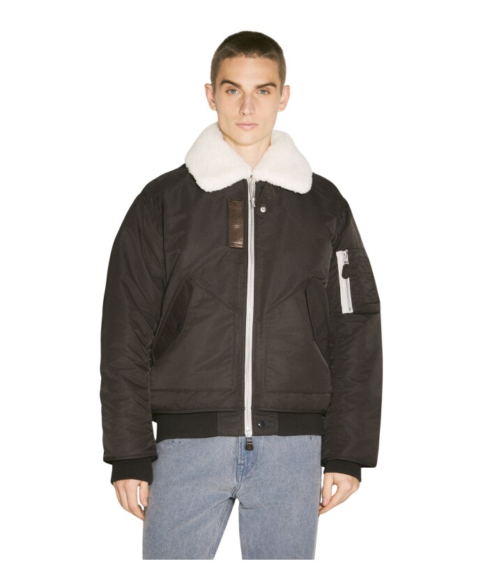 veste-avec-col-en-fausse-fourrure