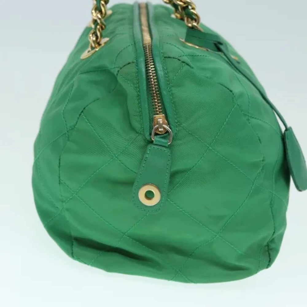 Prada Vintage Pre-owned Nylon handbags Green Dames