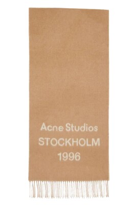 luxurious-brown-wool-scarf