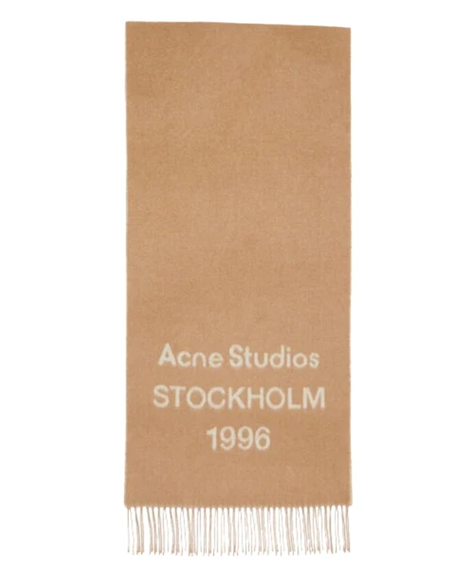 luxurious-brown-wool-scarf