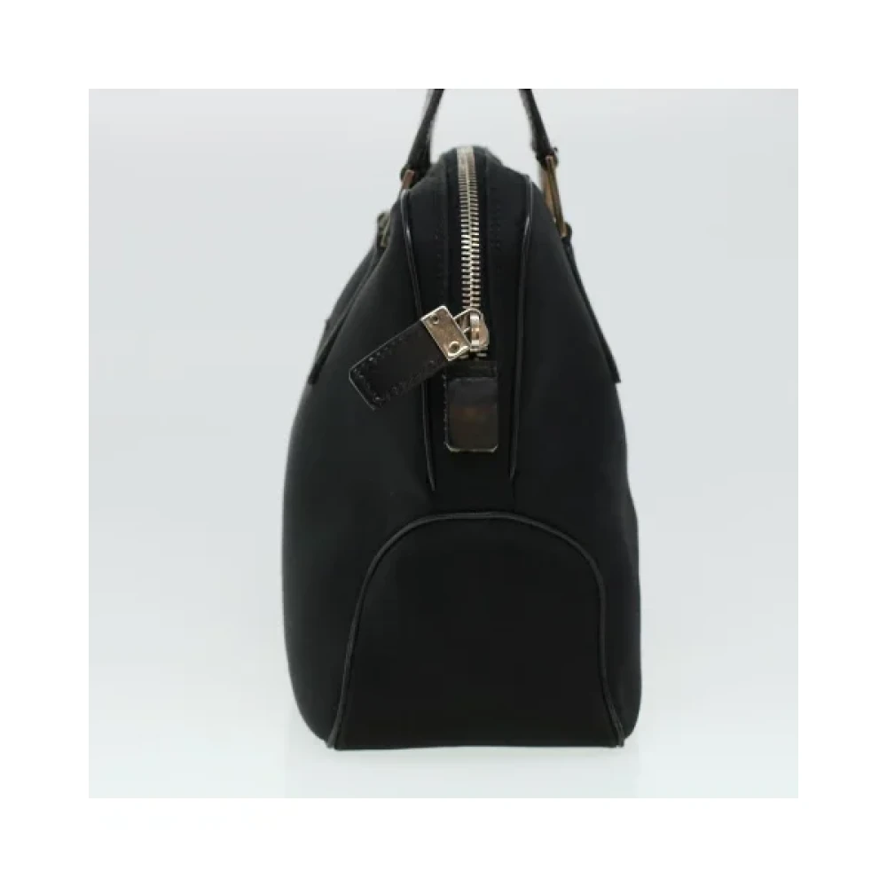 Salvatore Ferragamo Pre-owned Zwarte Nylon Handtas van Salvatore Ferragamo Black Dames