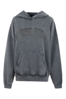 sweat-a-capuche-vintage-avec-une-touche-contemporaine