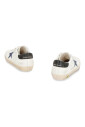baskets-basses-en-cuir-avec-patch-etoile