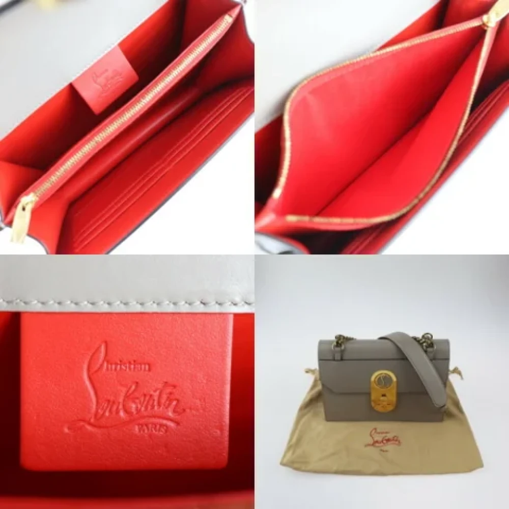 Christian Louboutin Pre-owned Leather shoulder-bags Gray Dames