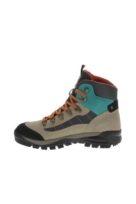 chaussures-de-trekking-en-couleur-argilla