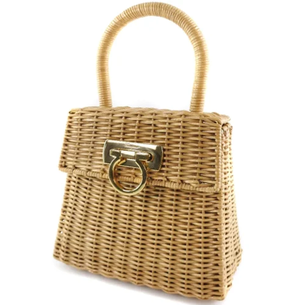 Salvatore Ferragamo Pre-owned Fabric handbags Beige Dames