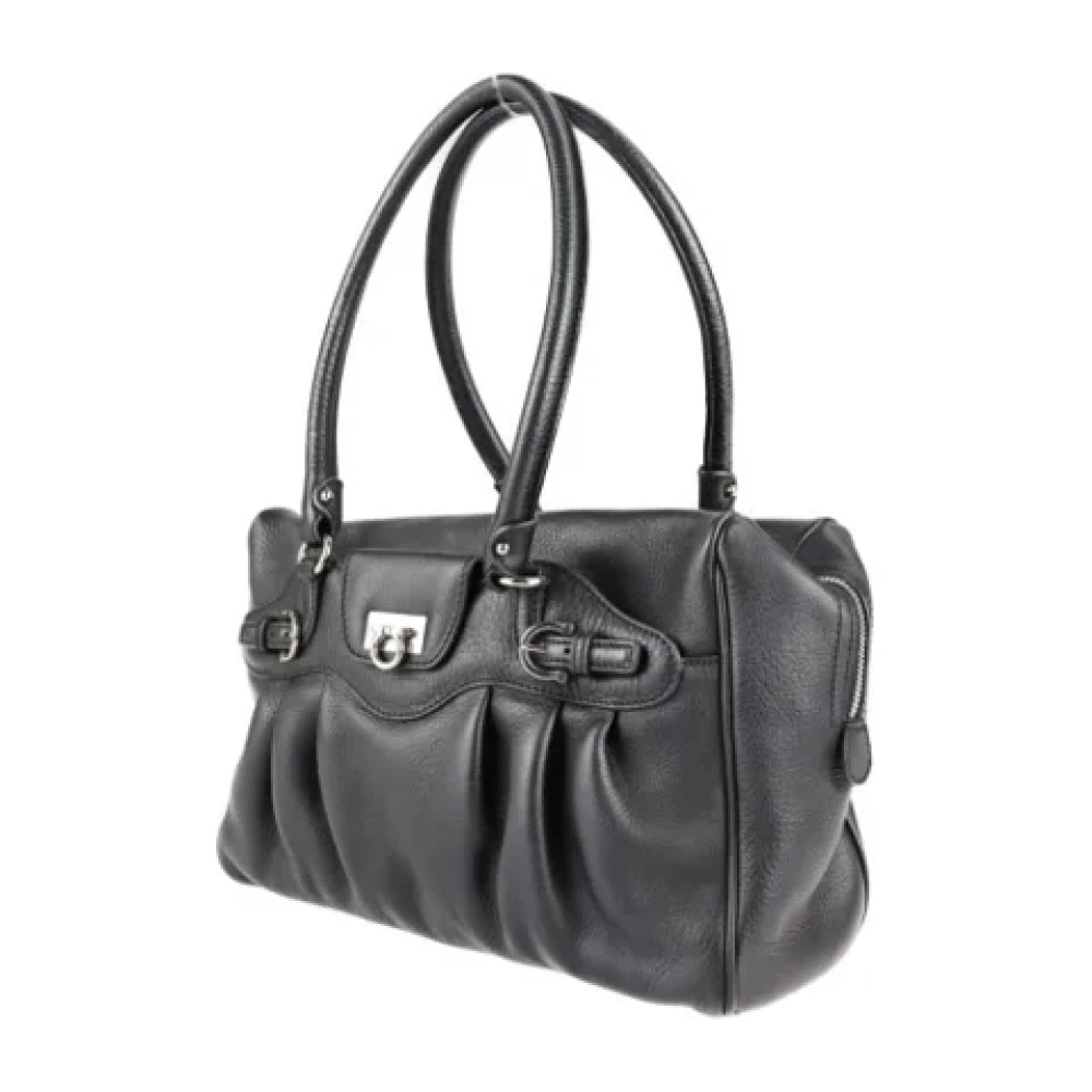 Salvatore Ferragamo Pre-owned Leather handbags Black Dames