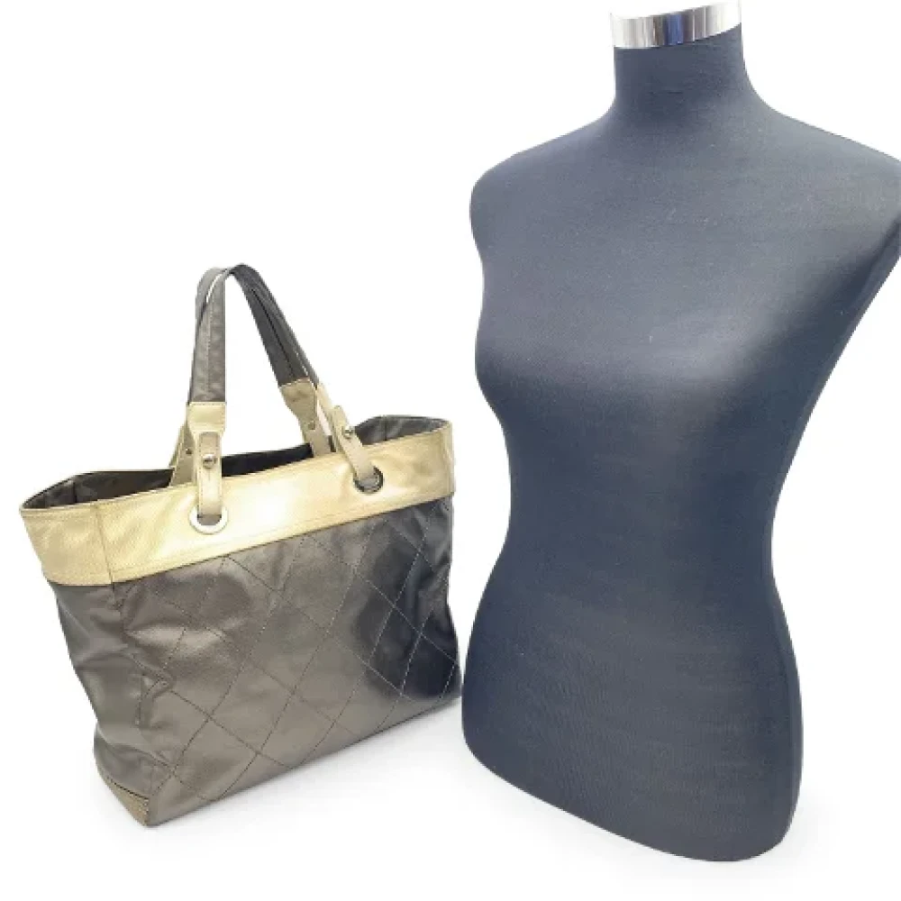 Chanel Vintage Pre-owned Canvas totes Gray Dames