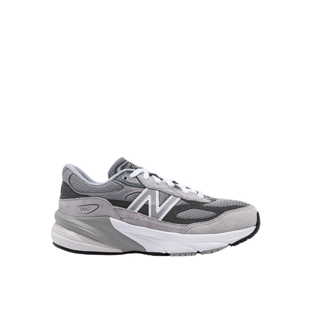 Hoogwaardige 990 sneakers voor hardloopliefhebbers New Balance