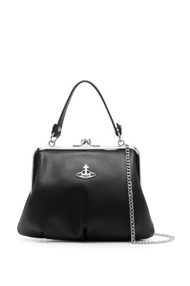black-frame-purse