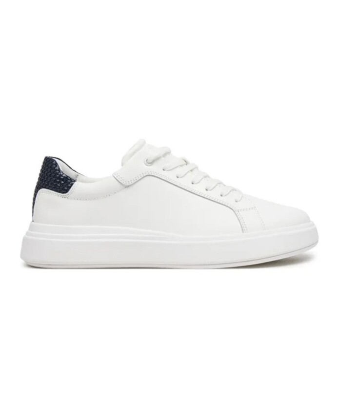 sneakers-blancs-basse-tisses