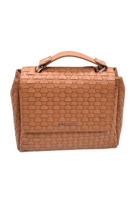 elegant-woven-leather-handbag