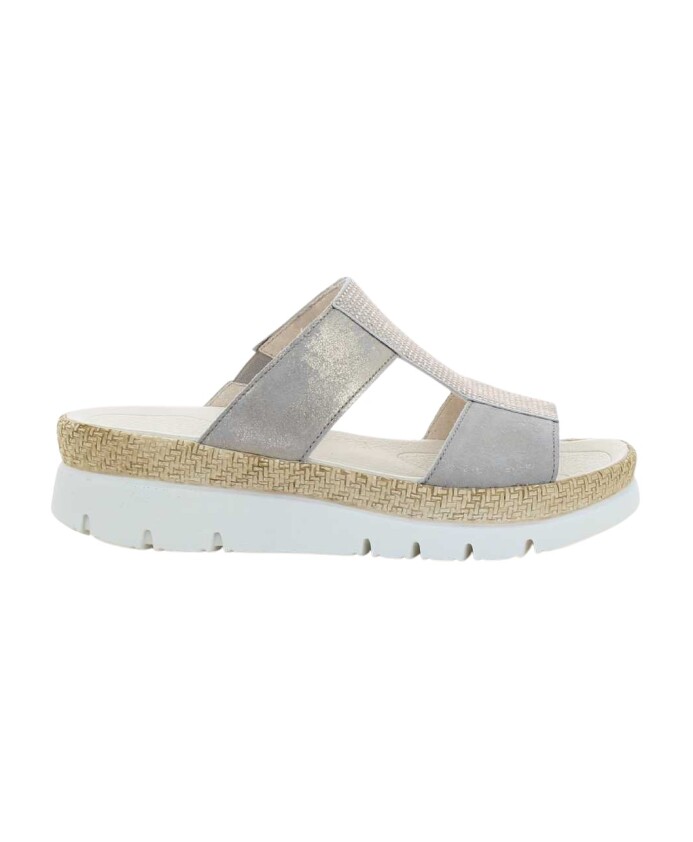 chaussures-pour-femmes-taupe