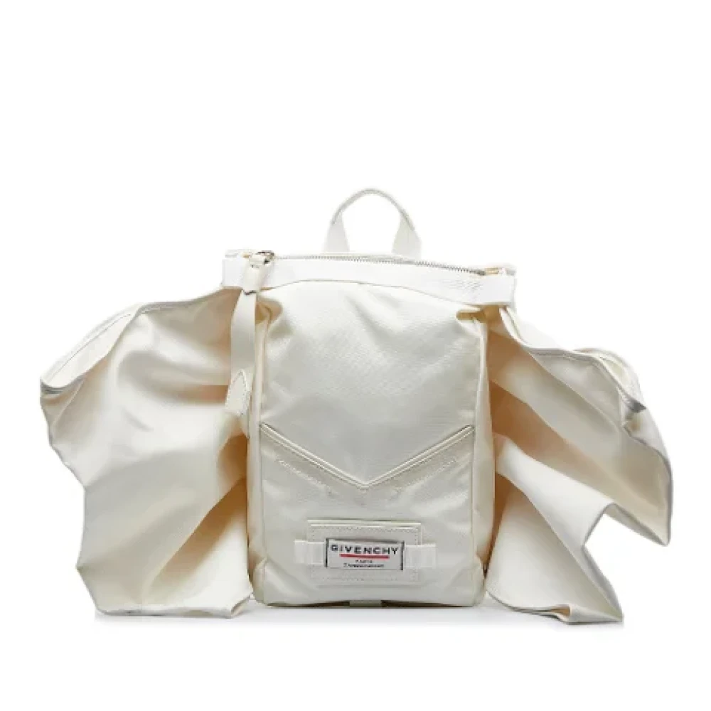 Givenchy Pre-owned Nylon backpacks White Dames