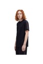 tee-shirt-noir-a-bande-contrastee