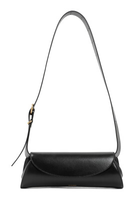 black-shoulder-bag-stylish-compact