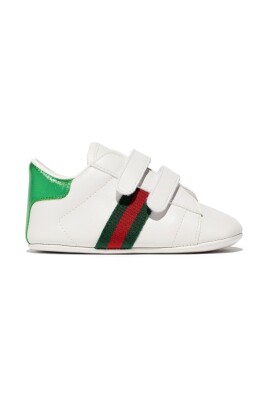 multifargade-sneakers-for-pojkar-aw24