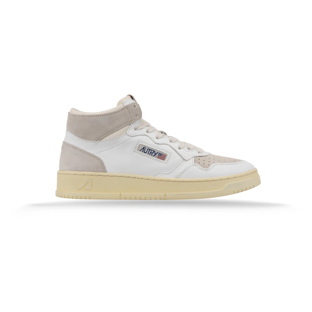 Autry - Shoes > Sneakers - White - Autry - Modalova