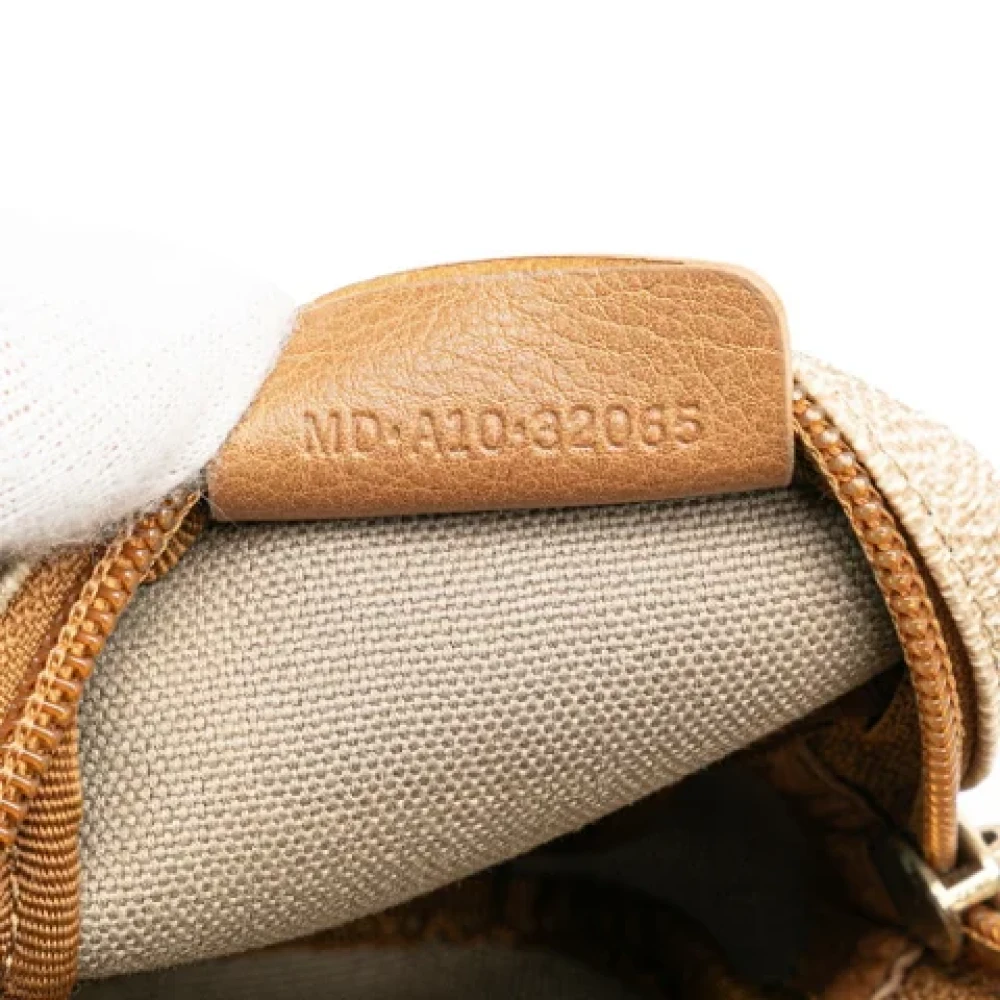 Bvlgari Vintage Pre-owned Leather pouches Beige Dames