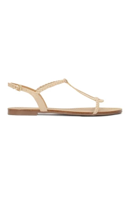 Beige färgade sandaler dekorerade med flätad rem