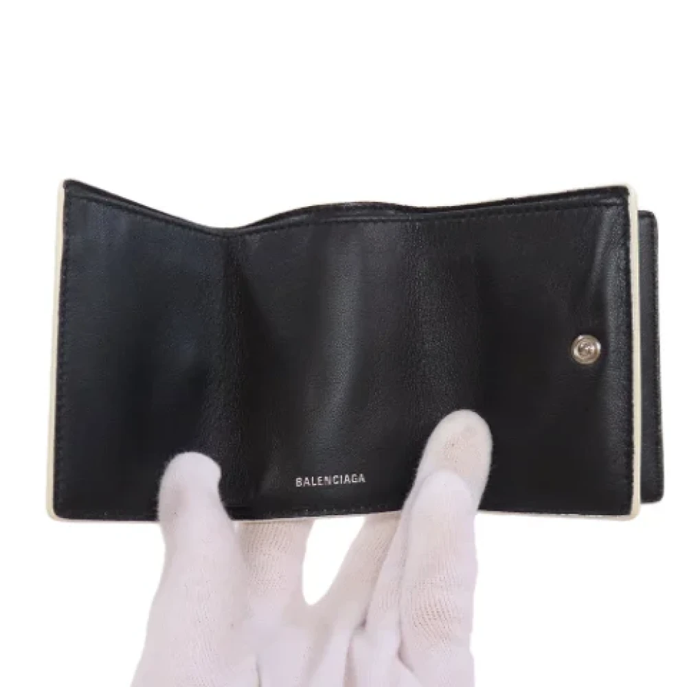 Balenciaga Vintage Pre-owned Leather wallets White Dames