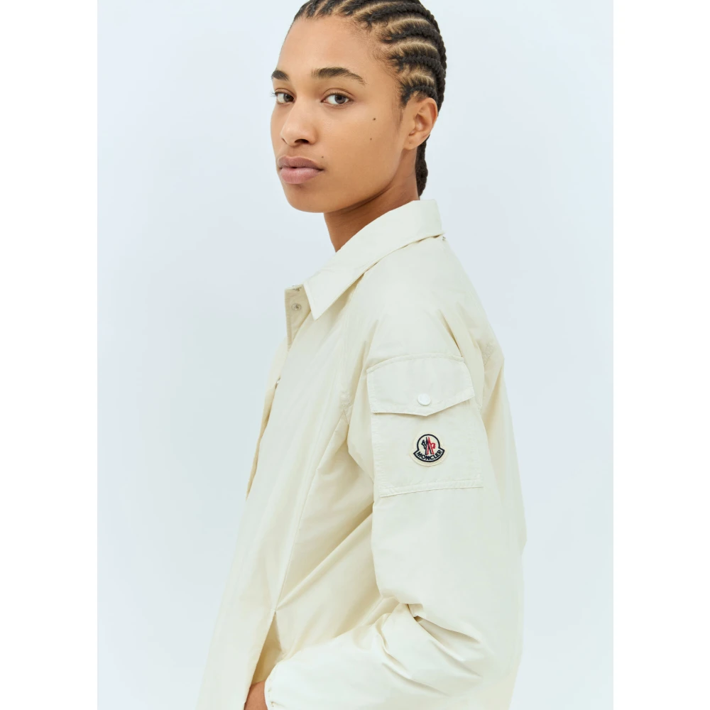Moncler Afneembare capuchon gewatteerde overhemdjacket Beige Dames