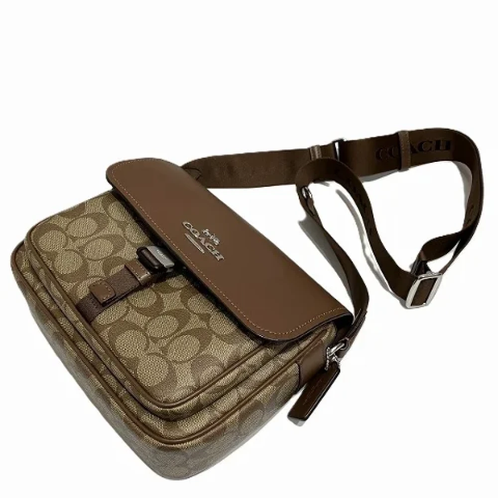 Coach Pre-owned Canvas shoulder-bags Green Dames