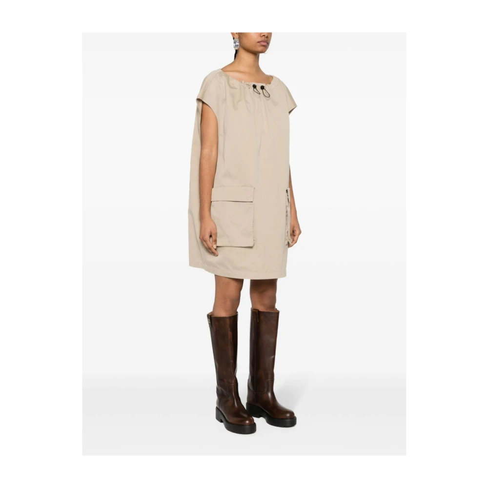 MM6 Maison Margiela Gabardine Mini Jurk met Getailleerde Hals Beige Dames