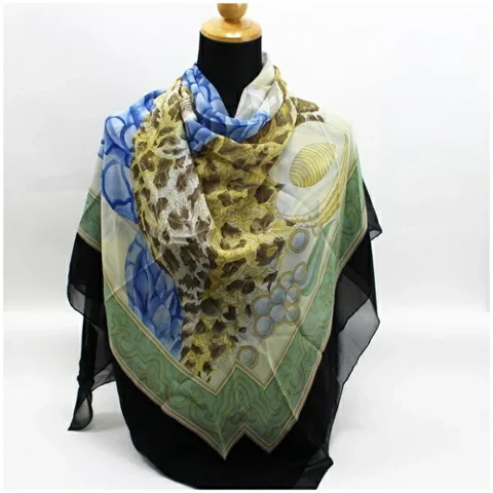 Salvatore Ferragamo Pre-owned Silk scarves Multicolor Dames