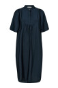 robe-courte-a-volants-et-manches-courtes