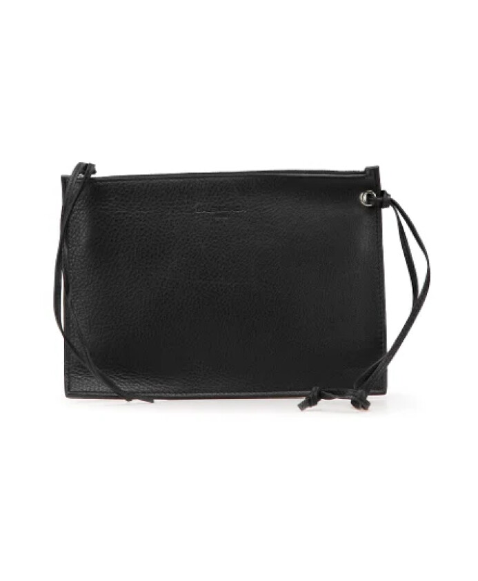 pre-owned-cuir-pochettes-minaudieres