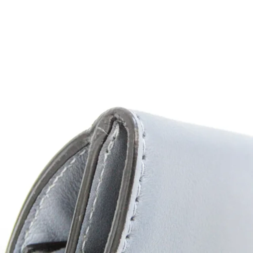 Valentino Vintage Pre-owned Leather wallets Gray Dames