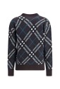 v-neck-cardigan-with-pockets