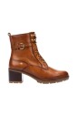 bottes-decontractees-en-cuir-camel-pour-femmes