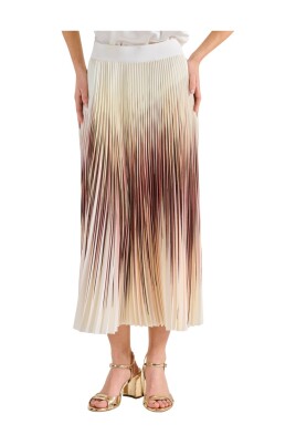 pleated-skirt-in-various-shades