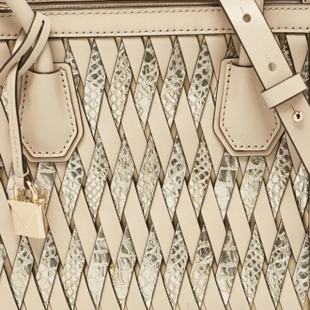 Michael Kors Pre-owned Leather totes Beige Dames