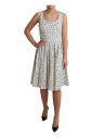 elegant-beige-prikket-a-linje-kjole